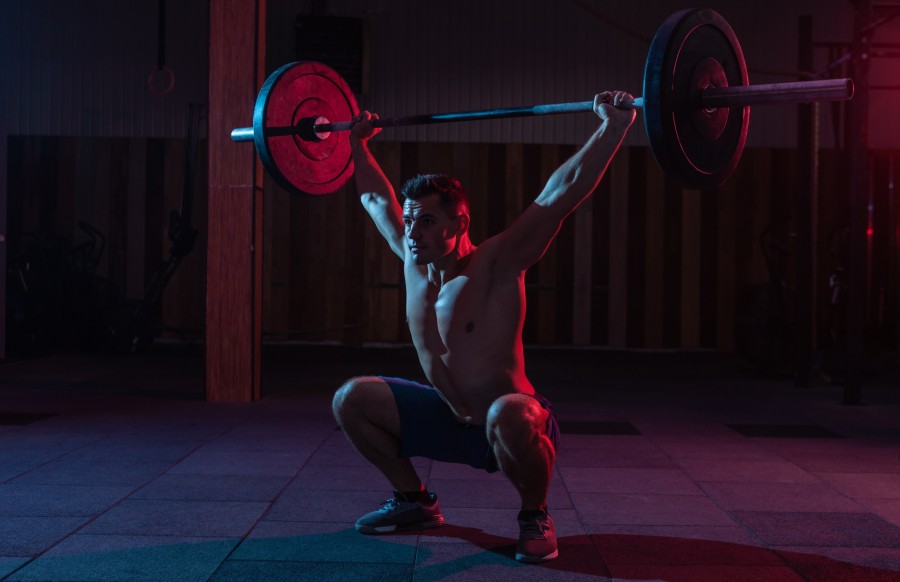 Comment effectuer correctement un overhead squat ?