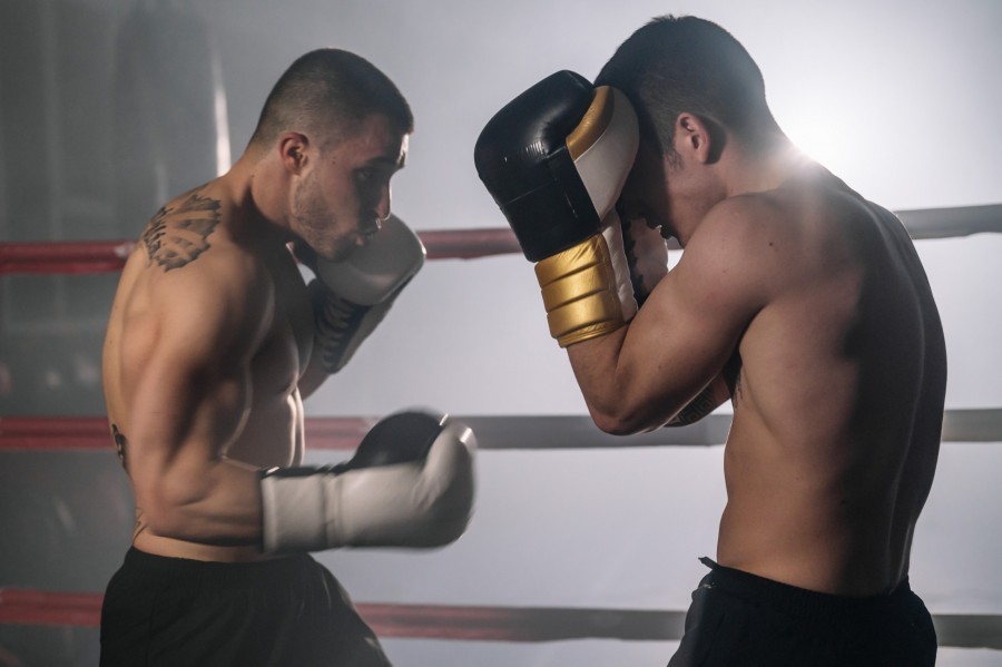 Quelles stratégies pour combattre un boxeur gaucher ?